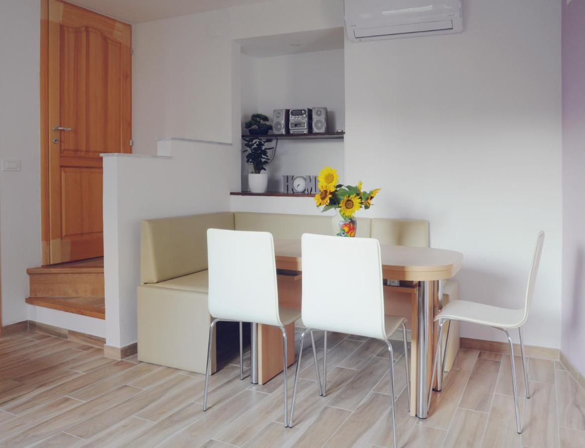 Apartma Kmetija Rovan Vrhpolje Buitenkant foto